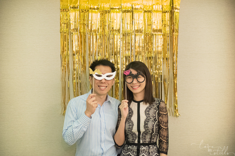 Paul & Sandy ROM at Tanglin Club. Photography by Loveinstills. Photobooth, Selfie Booth